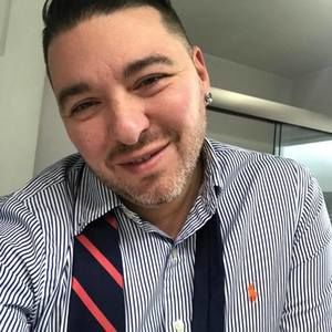 Meet your Posher, Christopher